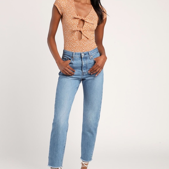 NWT Summertime Lover Rust Orange Floral Print Tie-Front Bodysuit - Picture 2 of 8